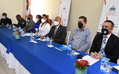 Interior y Policía insta a las comunidades a denunciar problemas para buscarles solución en conjunto