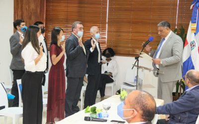 Más de 20 extranjeros de diferentes países adquieren la nacionalidad dominicana