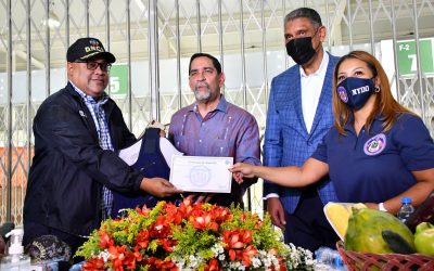 Policía de Nueva York colaborará con entrenamientos para agentes dominicanos