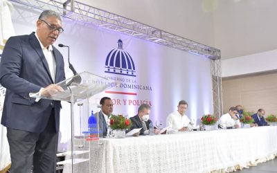 Ministro de Interior y Policía inicia consulta con sectores de la agropecuaria y de la construcción en procura de regular mano de obra extranjera