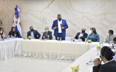 Interior y Policía entrega RD$95.6 millones para remozar locales de 15 gobernaciones