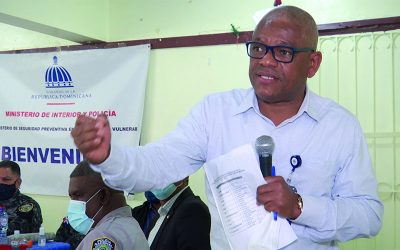 Ministerio de Interior y Policía y voceros barriales coordinan plan contra violencia