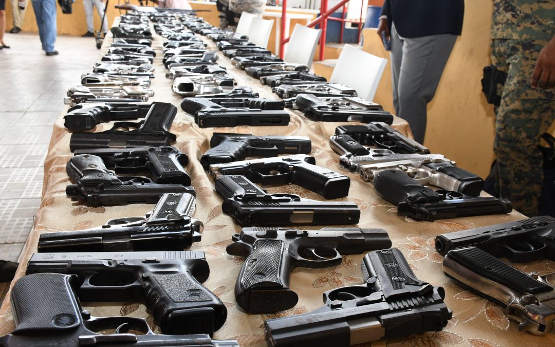 Interior y Policía extiende por seis meses vigencia licencia de armas de fuego vencidas, amplia red de laboratorios para prueba de dopaje a todo el país