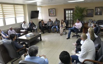 Ministro de Interior y Policía se reúne con directivos de la Asociación de Bares y Restaurantes para revisar temas de seguridad ciudadana