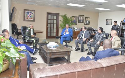 Instituciones trabajan en solución entrega vehículos retenidos en el Canódromo