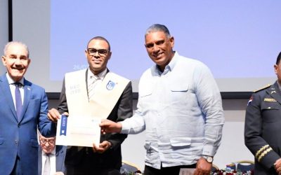 Policía Nacional se capacita en redes y ciberseguridad