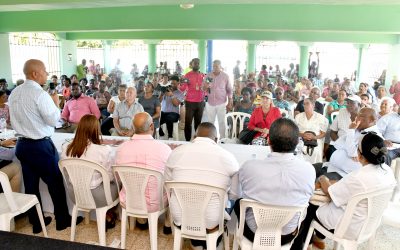 Interior y Policía y juntas de vecinos capacitan contra violencia y delincuencia