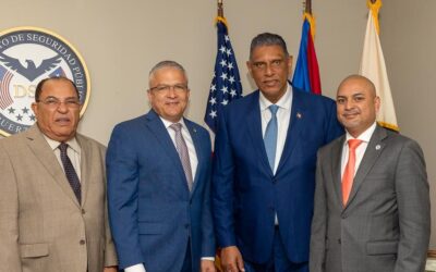 Ministro de Interior y Policía de RD intercambia experiencias con su homólogo de Puerto Rico