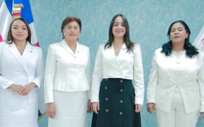Ministra de Interior y Policía juramenta nuevos viceministros y gobernadoras