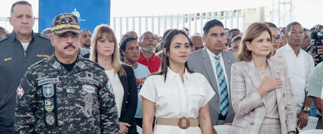 Raquel Peña inaugura obras en Santo Domingo para fortalecer la educación y la seguridad
