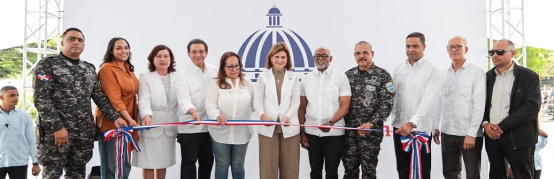 Vicepresidenta inaugura infraestructuras educativas, comunitarias y de gestión energética en el Cibao