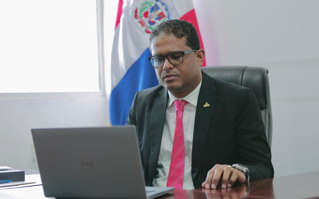 Viceministro de Control y Regulación de Armas y Municiones asume sus funciones