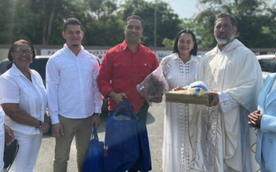 Interior y Policía fortalece la Cultura de Paz en Villa La Mata con entrega de equipos de protección y útiles deportivos