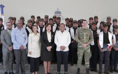 Escuela del Ministerio de Interior certifica a 70 policías municipales en Puerto Plata y Bonao