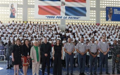 Reciben más de 900 nuevas reclutas en la Policía Nacional