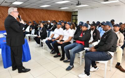 Interior y Policía capacita técnicos para inspeccionar empresas fuegos artificiales