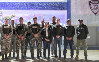 Interior y Policía cierra dos negocios y notifica 11 en el DN