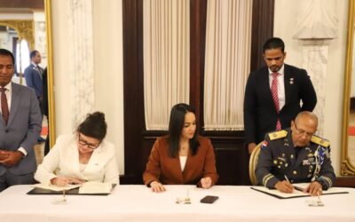 Policía Nacional y Gobierno de EE.UU. fortalecen cooperación en seguridad con nuevo memorándum de entendimiento