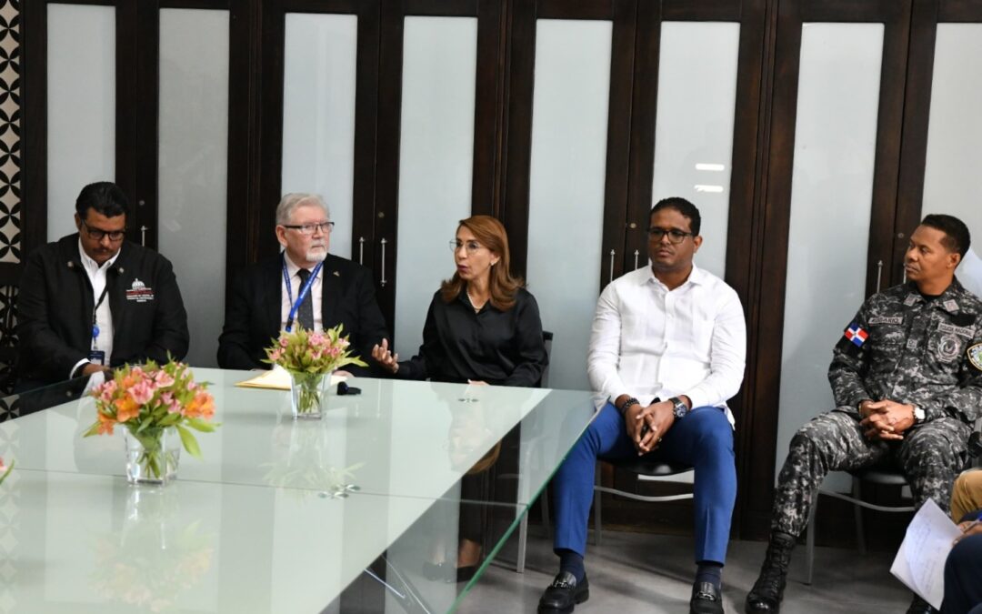 Interior y Policía y la Gobernación de Puerto Plata presentan campaña “Mi Carnaval Seguro 2025”