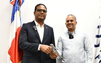 Interior y Policía recibe 94 armas de fuego entregadas por Fiscalía de Santo Domingo Oeste, eran cuerpo de delito