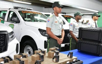 DIGESETT recibe de Interior y Policía camionetas y radares para reforzar seguridad vial