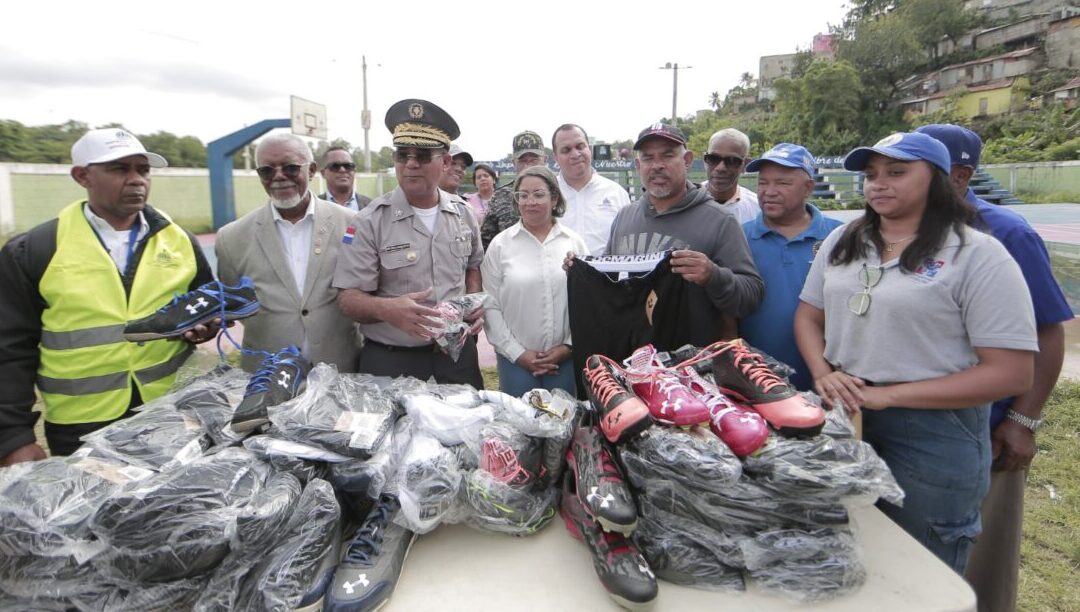 Ministerio de Interior y Policía ejecuta en La Zurza Jornada desde Nuestro Interior “Por tu Derecho a ser”