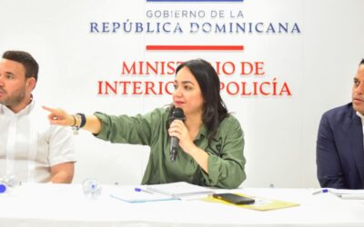 Ministra Faride Raful se reúne con juntas de vecinos del DN para fortalecer la seguridad ciudadana