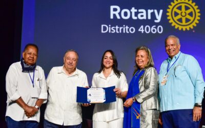 Ministra Faride Raful presenta estrategias de seguridad ciudadana al Rotary Club