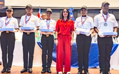 Juventud comprometida con la seguridad: 92 nuevos Policías Juveniles Comunitarios en Barahona